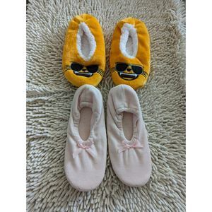 NWOT  Bundle of 2 house slippers/shoes  SZ 8